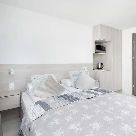 Jasne I Stylowe Z Balkonem W Kolobrzegu Blisko Plazy By Renters Apartment *