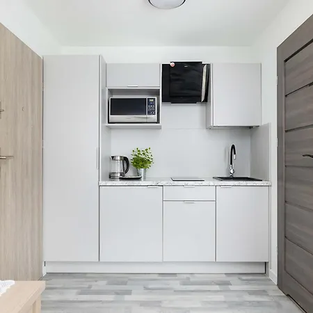Jasne I Stylowe Z Balkonem W Kolobrzegu Blisko Plazy By Renters *